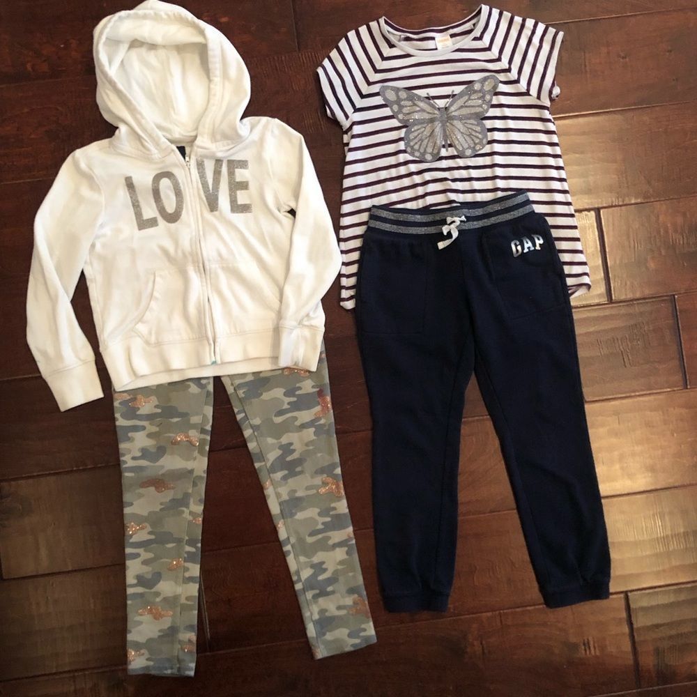 Joggers , shirt and jacket bundle - Picture 2 of 11